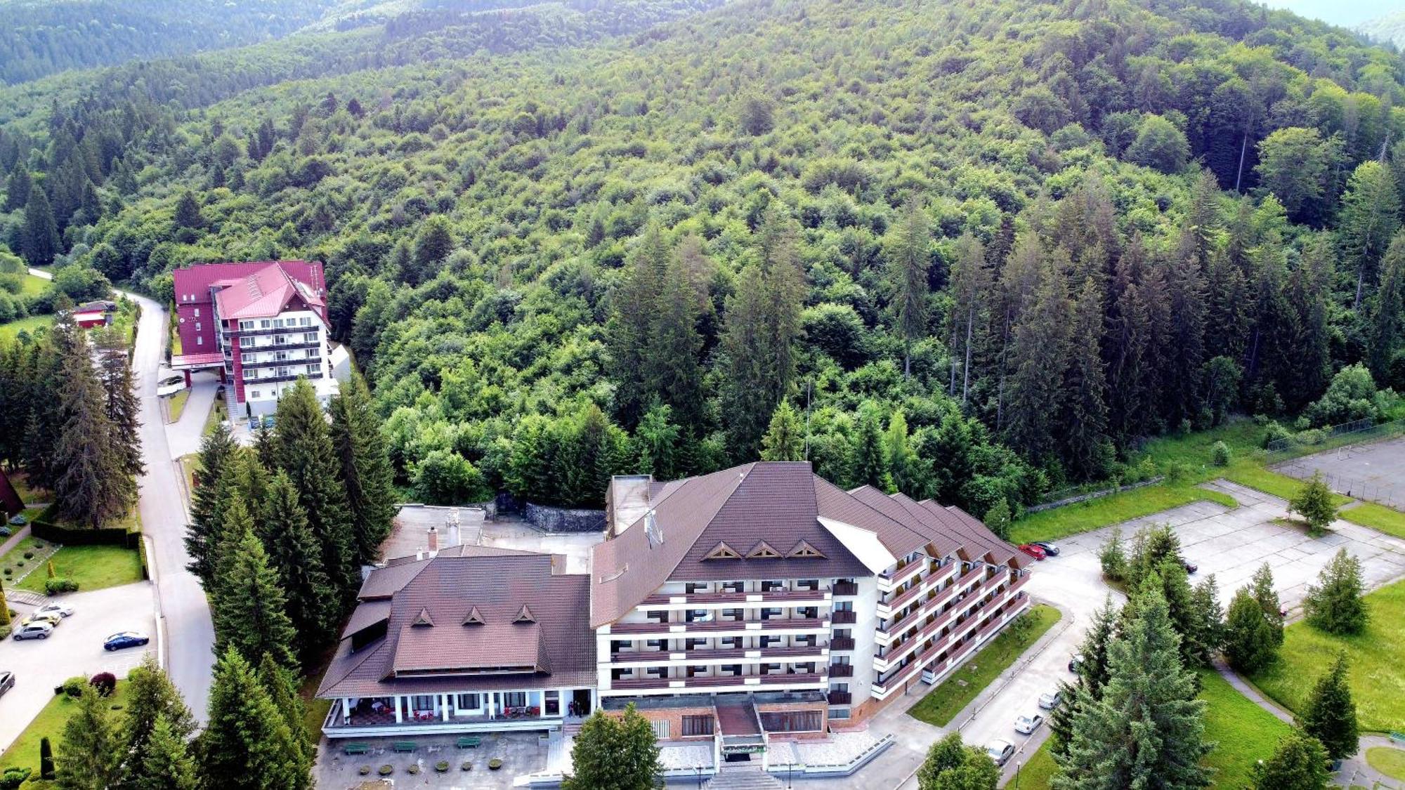 Hotel Bradul - Covasna Exterior foto